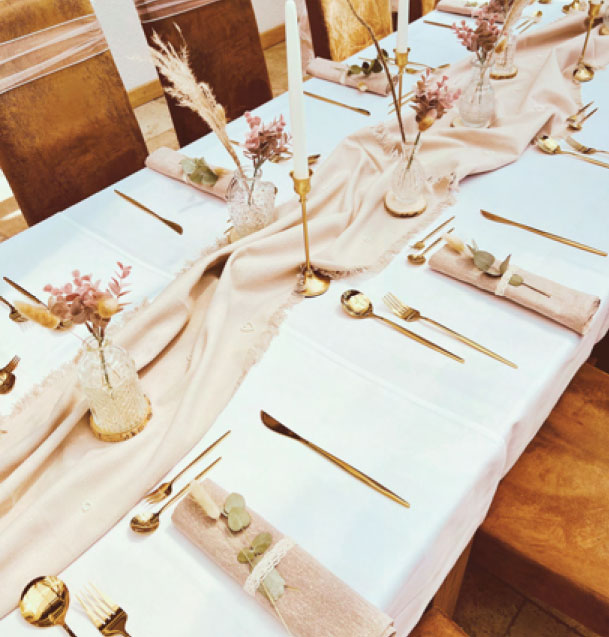 LieBella Dekoverleih und Eventdesign Aachen - Goldenes Besteck.